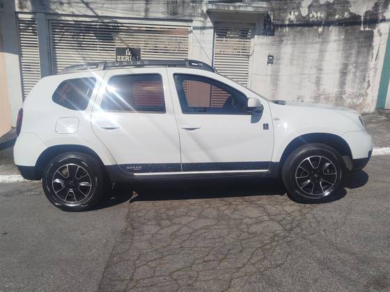 RENAULT DUSTER 2.0 DAKAR 4X4 16V FLEX 4P MANUAL